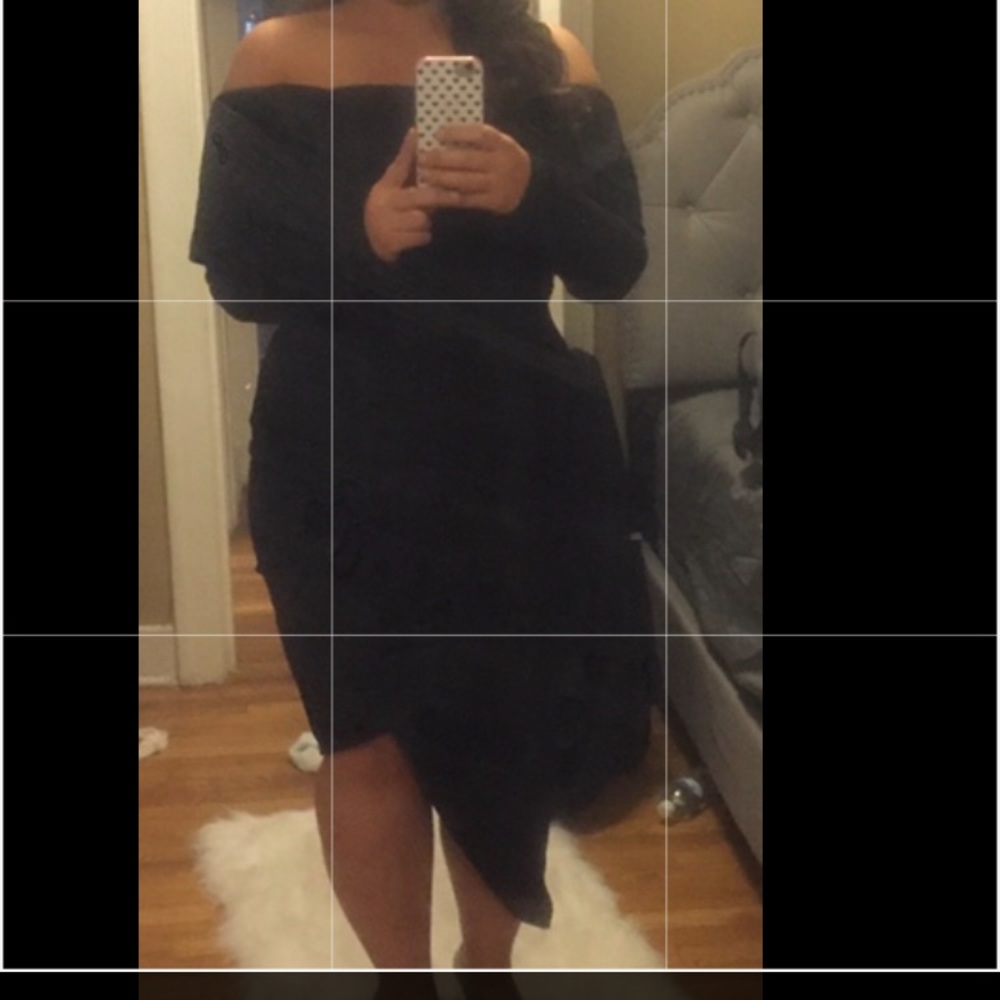 Fashion To Figure Off the Shoulder LS Angle dress